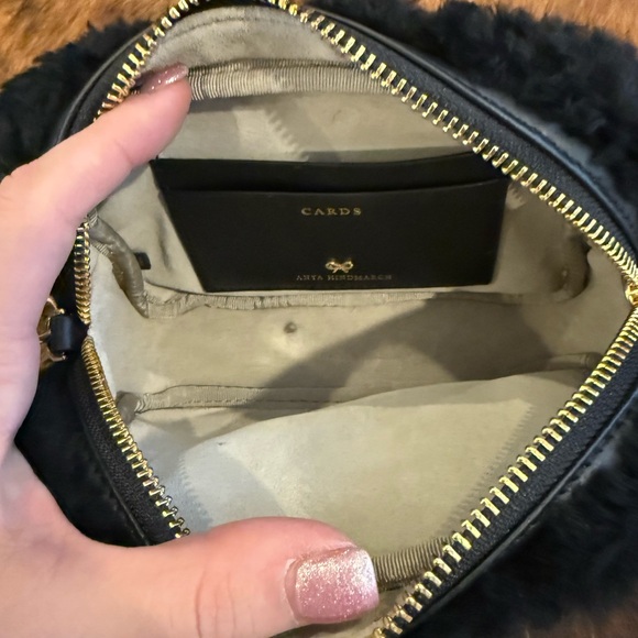 ANYA HINDMARCH
Eyes Leather-Trimmed Shearling Shoulder Bag - Picture 7 of 8